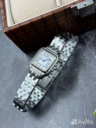 Часы cartier женские