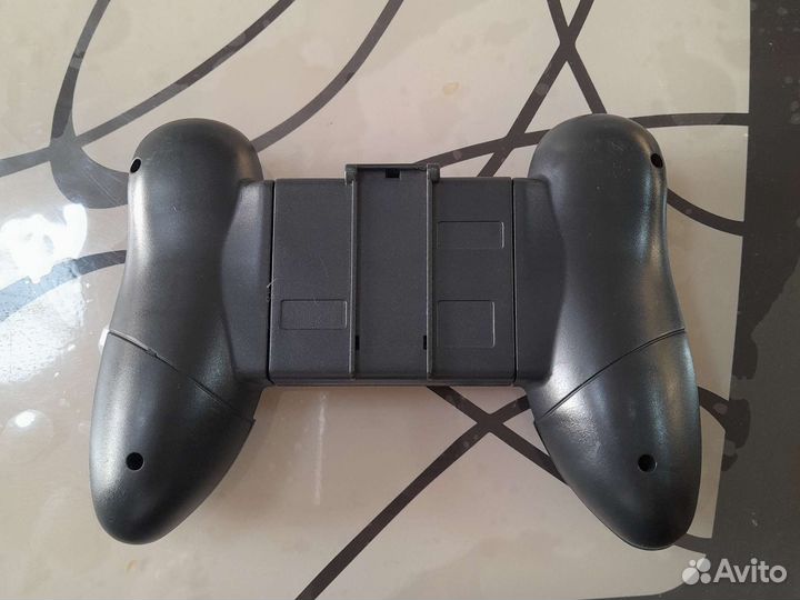 Игровой джойстик для телефона