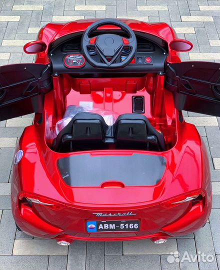 Детский электромобиль