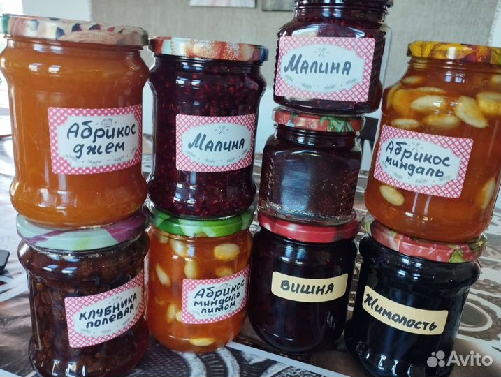 Варенье из смородины, клубники, абрикос, жимолости