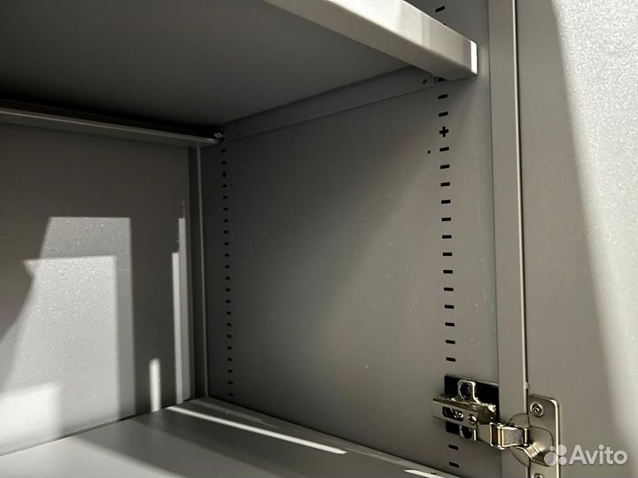 Шкаф металлический