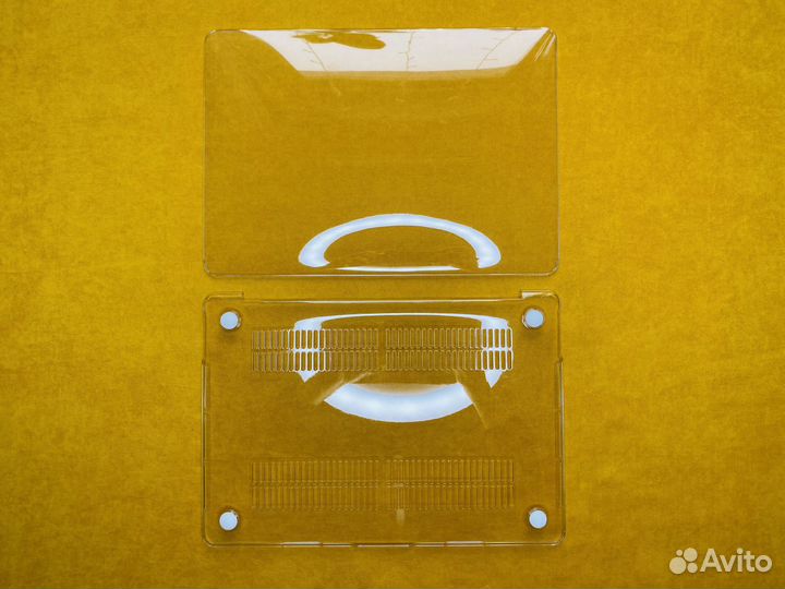 Чехол на MacBook Pro 13 (2016-2020 ) прозрачный