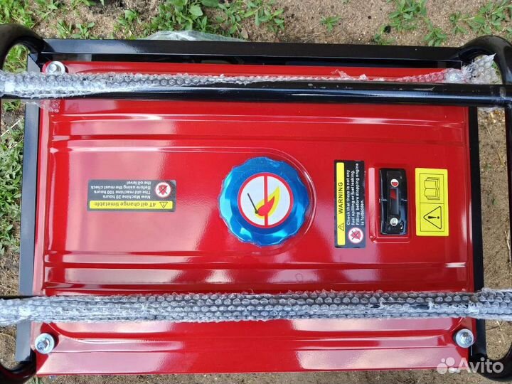 Бензиновый генератор