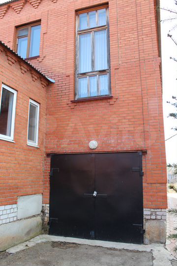 Коттедж 387,5 м² на участке 19,5 сот.