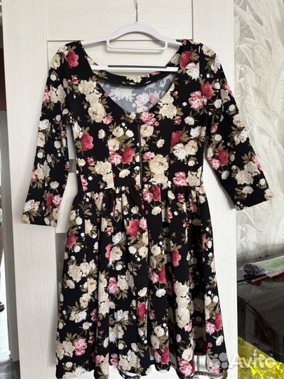 Платье женское