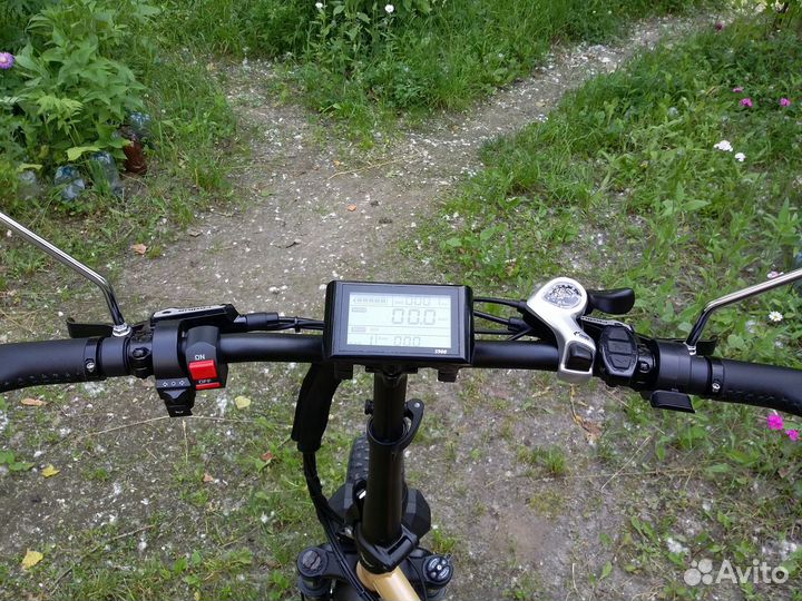 Мощный электровелосипед Фэтбайк