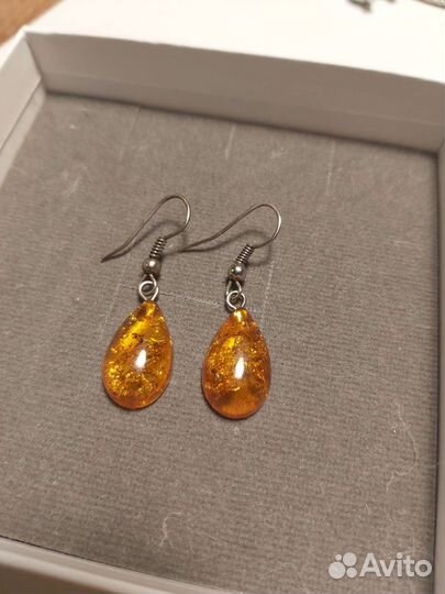 Серьги с янтарем