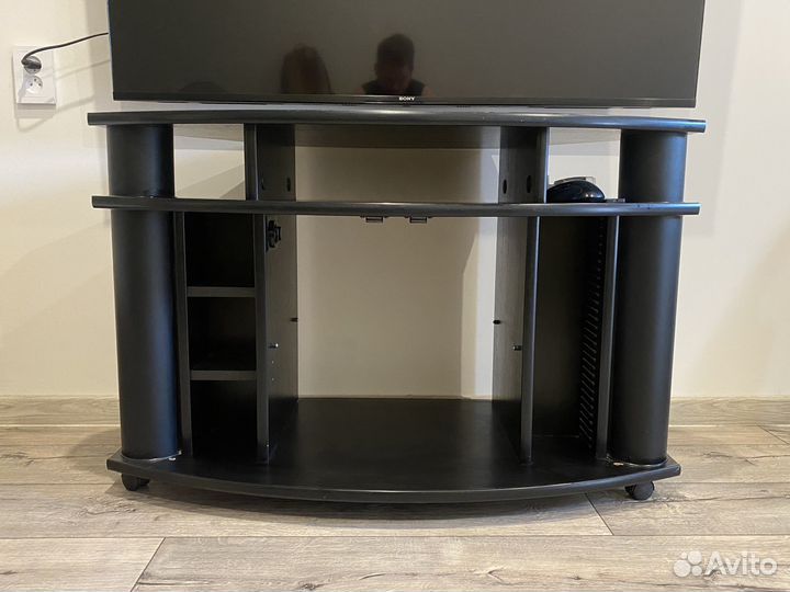 Тумба под телевизор бу