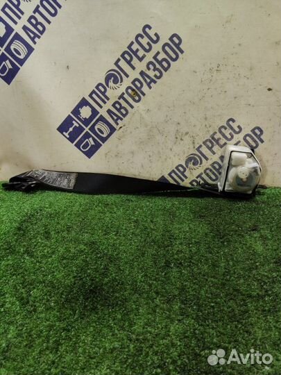 Ремень безопасности задний левый Mitsubishi Lancer