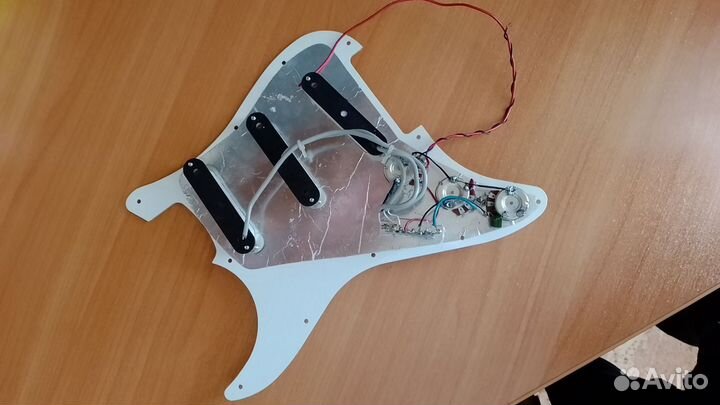 Пикгард Stratocaster в сборе