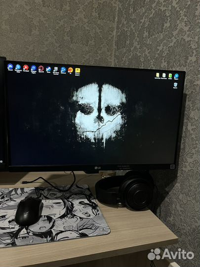 Монитор LG