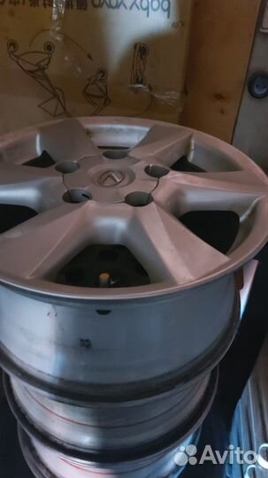 Диски r18 от лексус 570