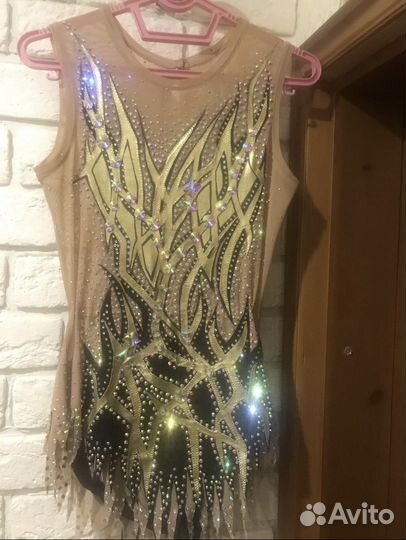 Купальник для художественной гимнастики