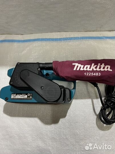 Ленточная шлифмашина makita 9910