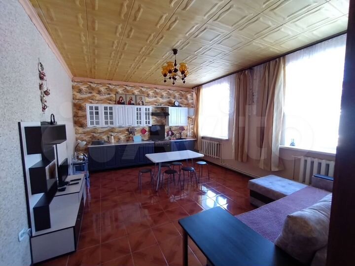 2-к. квартира, 79 м², 2/2 эт.