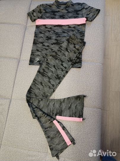 Костюм тренировочный