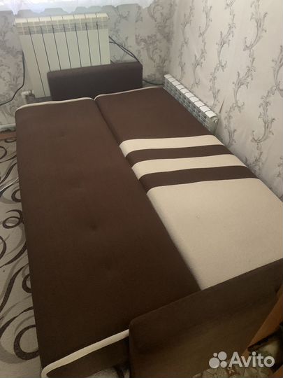 Продаю диван