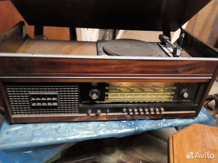 Музыкальный центр, Радиола, магнитола ретро