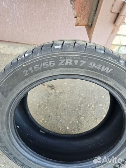 Dunlop SP Sport 270 215/55 R17