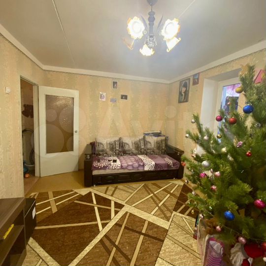 2-к. квартира, 48 м², 1/5 эт.