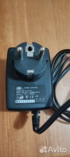 Адаптер блок питания 12v 0.75А штекер 5 мм