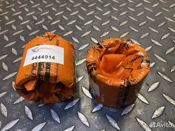 Втулка 4444914