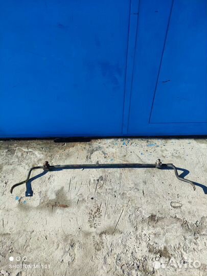 Стабилизатор задний мерседес w204