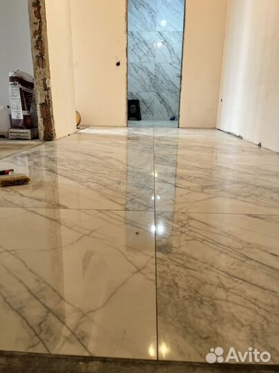 Плиточник кафельшик