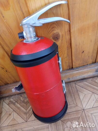 Огнетушитель мини-бар