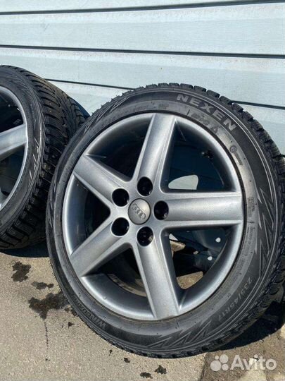 Диски с зимней резиной 235 45 R17 Audi (vag)