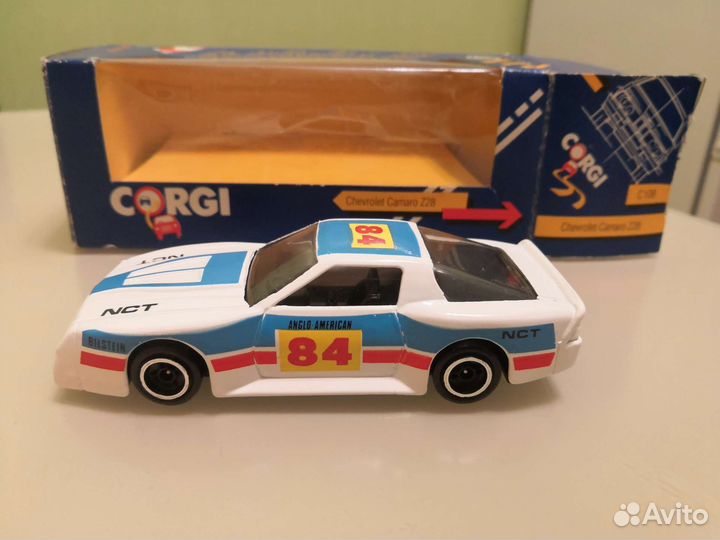 Модель 1 43 Chevrolet camaro