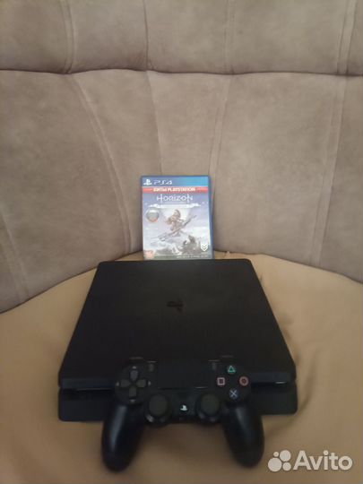 Sony Playstation 4 Slim 1TB+Диск FIFA 15