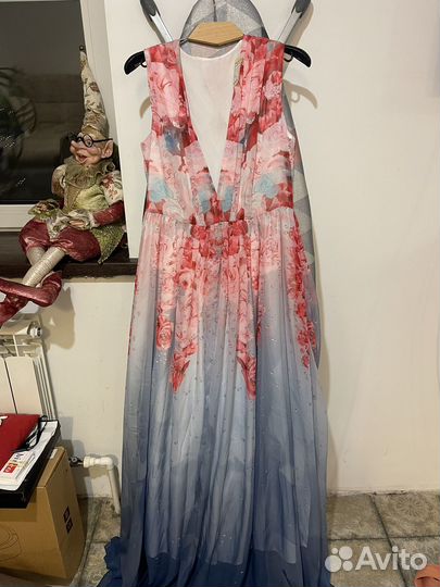 Платье длинное нарядное