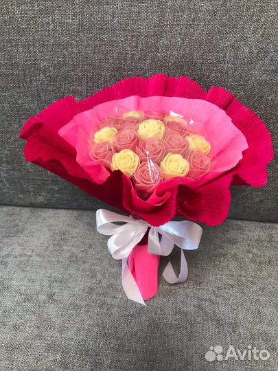 Букет роз из нежнейшего шоколада