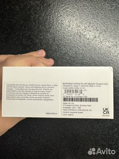 Наушники AirPods Pro