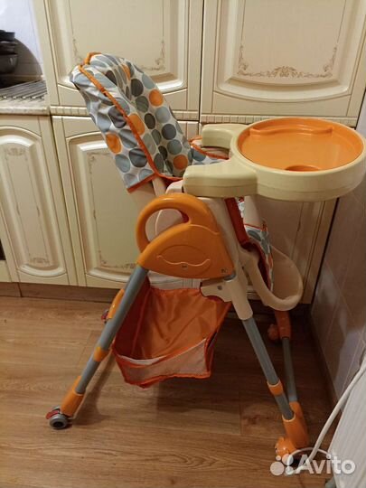 Стульчик для кормления детский