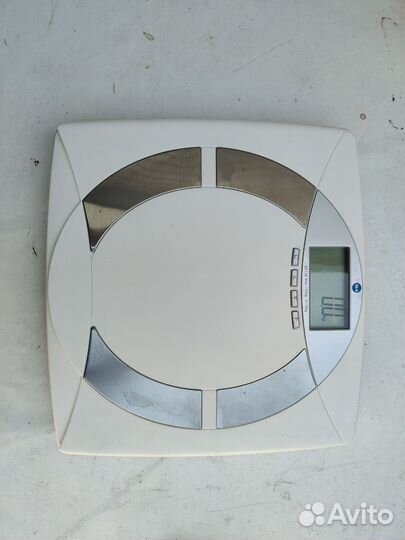 Весы напольные электронные