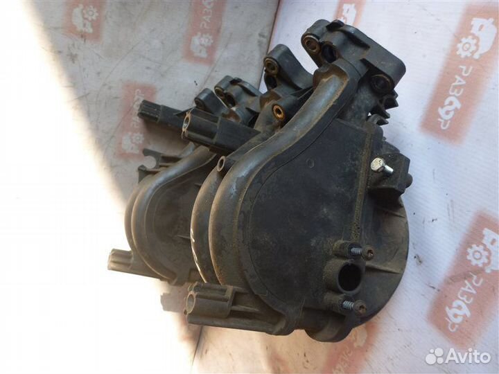 Коллектор впускной Volkswagen Polo 6N1 AEX 1997