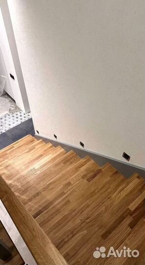 Лестница Тpеxмаpшeвaя