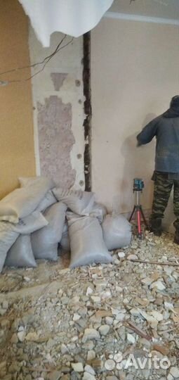 Демонтажные работы и вывоз мусора