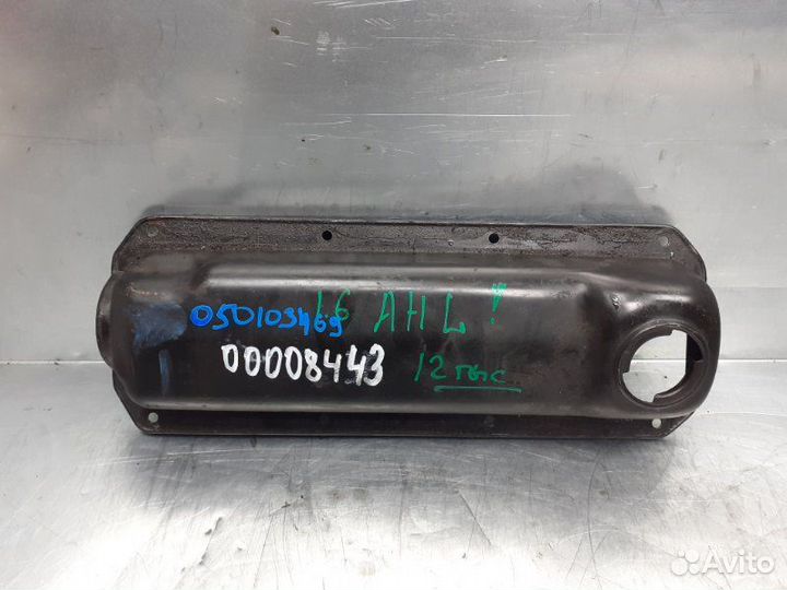 Крышка головки блока (клапанная) Volkswagen Passat