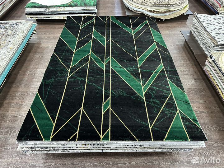 Ковер черный 2х2.9 новый