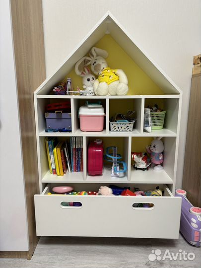 Стеллаж для игрушек домик