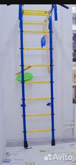 Шведская стенка с турником бу