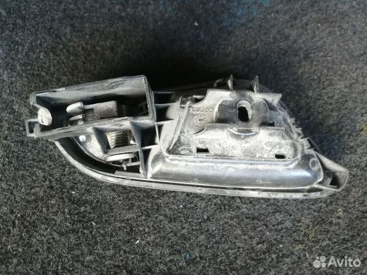 Ручка двери внутренняя левая Ford Focus 3 titanium