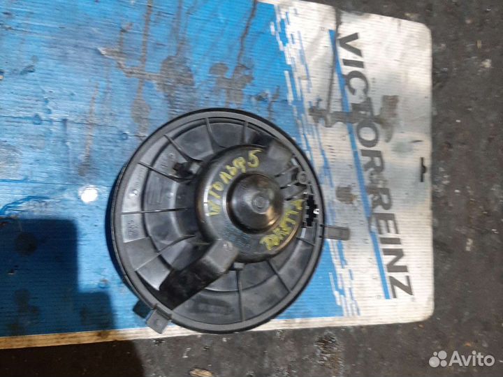 Моторчик печки Фольксваген Гольф 5 Джетта 5