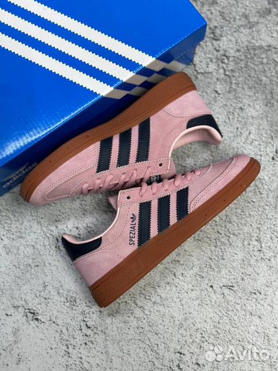 Кроссовки adidas spezial