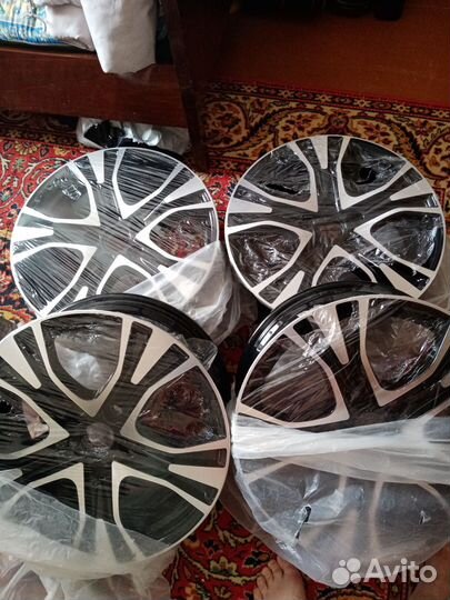 Диски литые r17