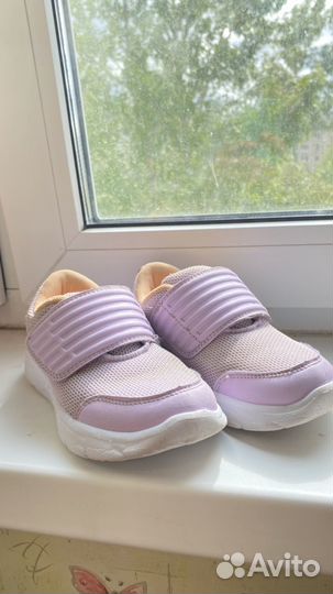Кроссовки для девочки 28 размер