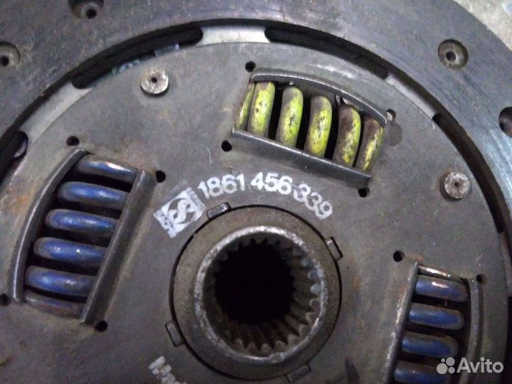 Маховик и сцепление VW passat B2 1.6